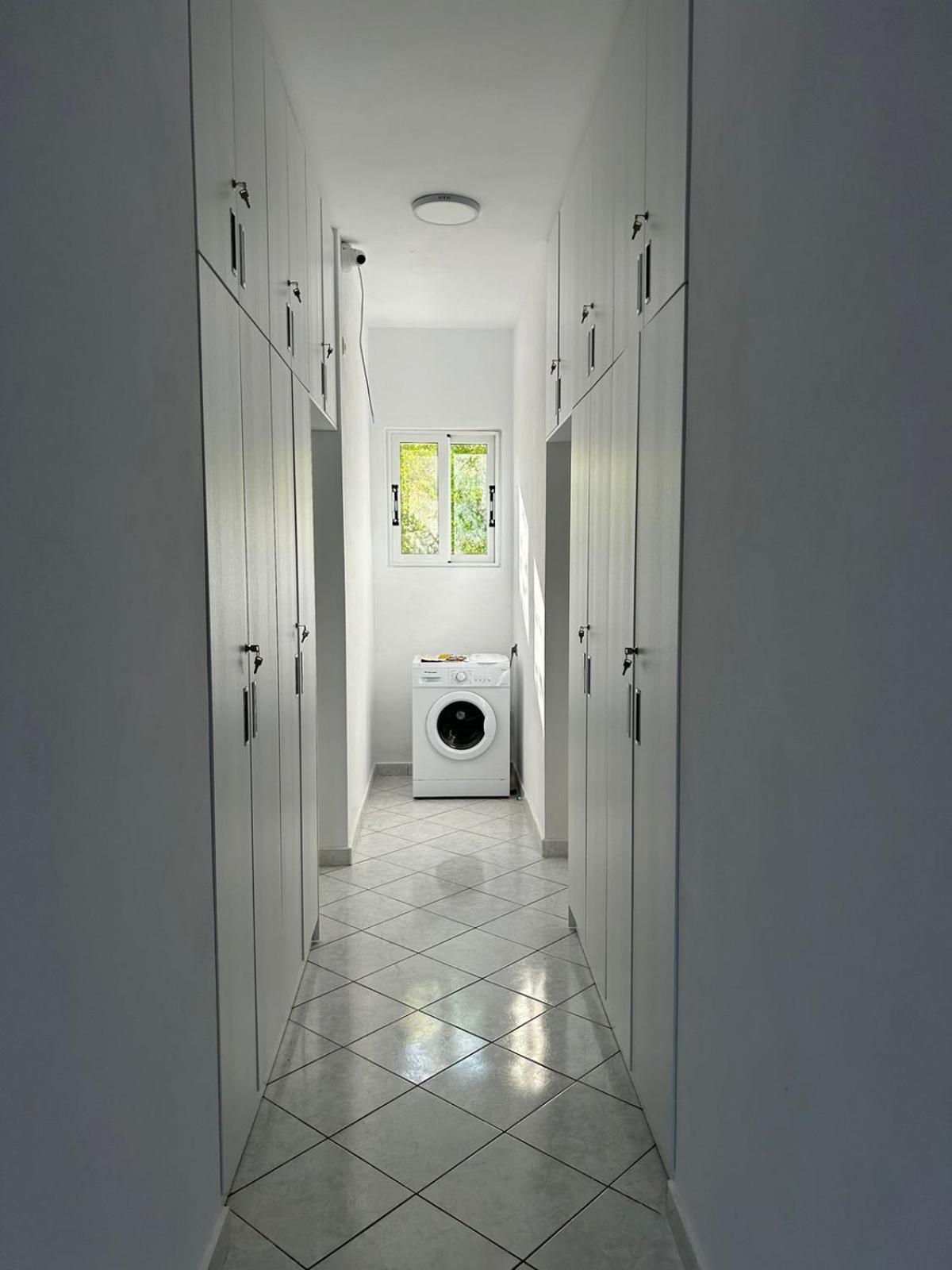 Caushi Apartments Ksamil Esterno foto