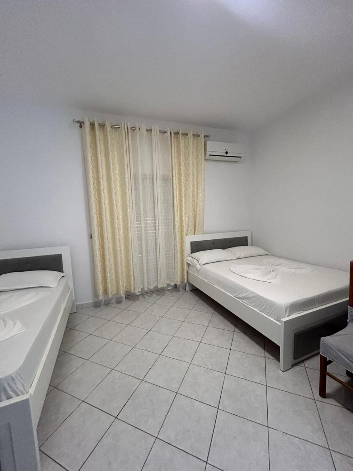 Caushi Apartments Ksamil Esterno foto